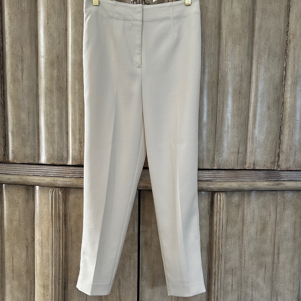 Ann Taylor Beautiful Ivory Textured Ankle Pant